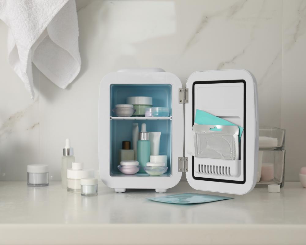 Mini Fridges Are the Y2K Bathroom Flex Taking Over