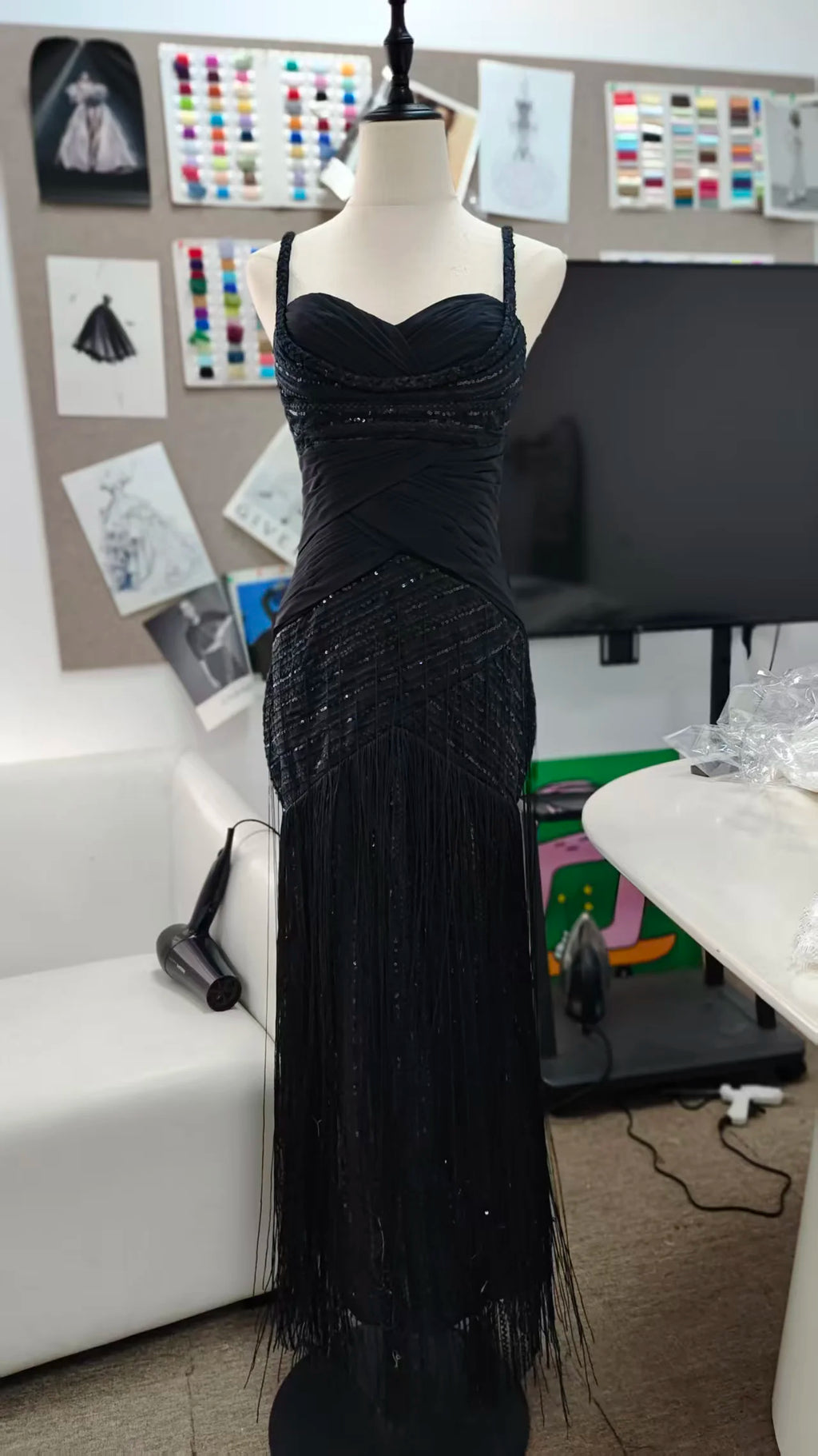 Mila Spaghetti Strap Pleats Prom Dresses Mint Green Sleeveless Customized Formal Evening Sweep Train Vestidos De Fiesta 2025 - Matrix-studios.com