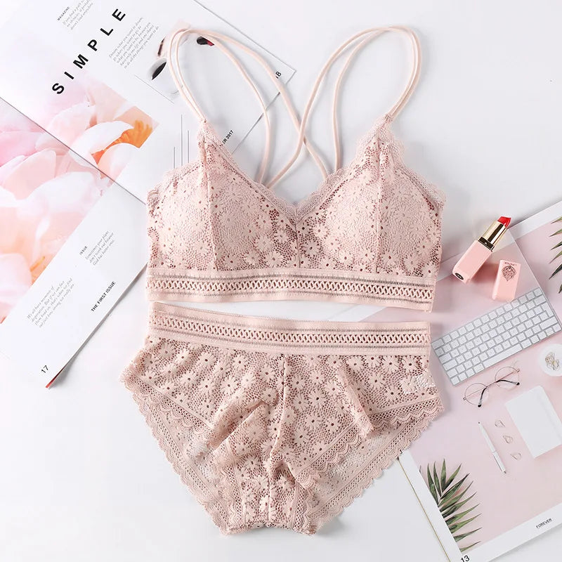 Women Lace Bra And Briefs Set Backless Bralette Solid Color Underwear Wireless Lace Bra Top Sexy Lingerie Set Female Intimates - Matrix-studios.com