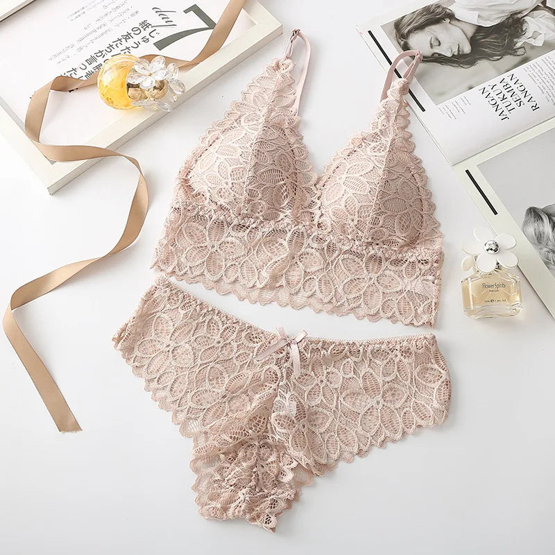 Women Lace Bra And Briefs Set Backless Bralette Solid Color Underwear Wireless Lace Bra Top Sexy Lingerie Set Female Intimates - Matrix-studios.com
