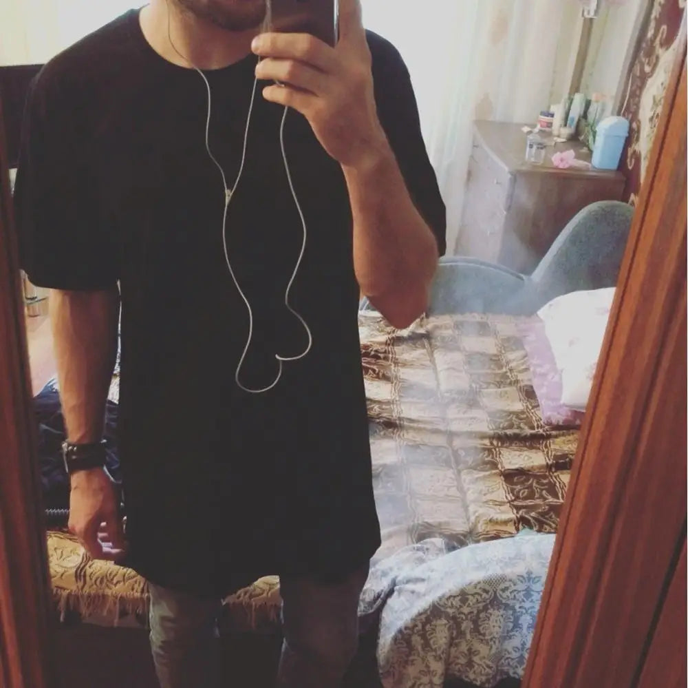 2026 Brand New Clothing Mens Black Mens Long T shirt Tops Hip Hop Man T-shirt Short Sleeve Casual Men Tee shirts For Male