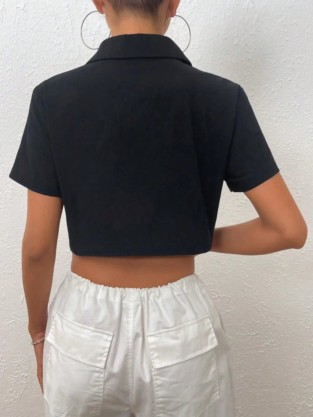 Women's Black POLO Collar Zipper Short T-shirt Cardigan Spring Summer 2025 Design Niche All-match Short Top for Casual Wear