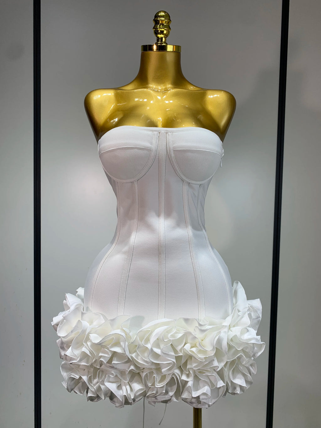 Women Sexy Strapless Backless Flower Embellished Mini Bandage Dress Bodycon Celebrity Party Cocktail Evening Party Club Dresses - Matrix-studios.com