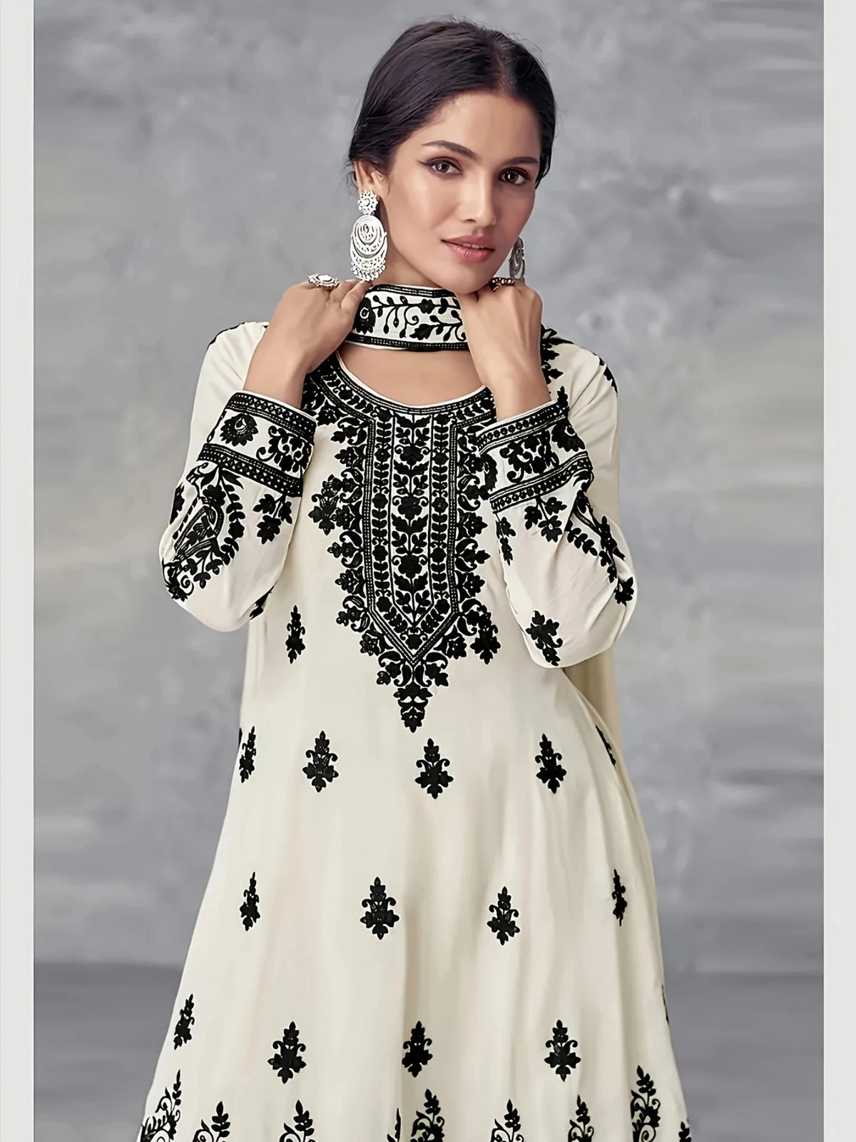 Plus Size Women's Off-White and Black Printed Three-Piece Set Ethnic Style Crew Neck Long Top Wide-Leg Pants and Headscarf Set - Matrix-studios.com