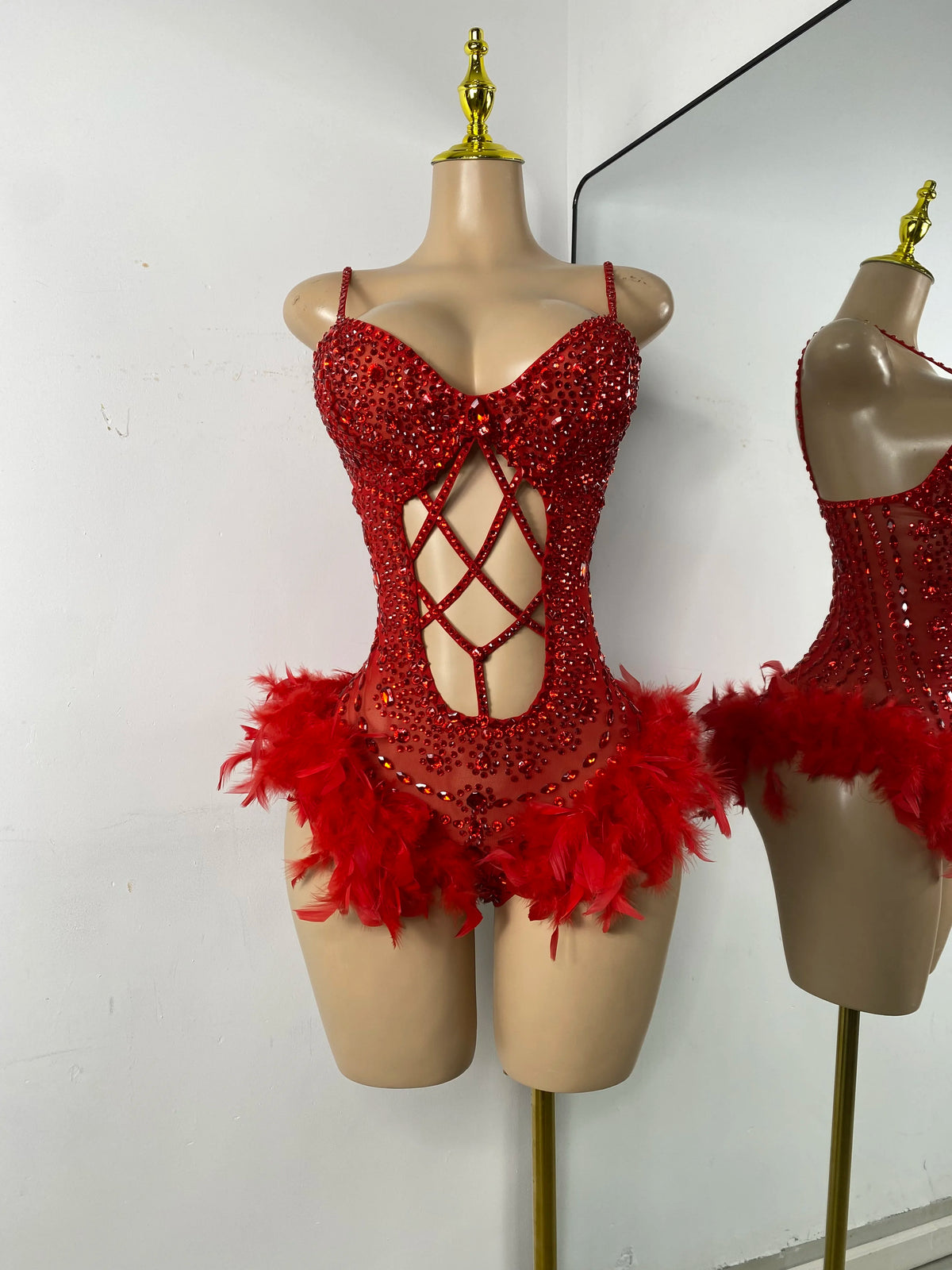 Luxury Women Sexy Shiny Crystal Feathers Hollow Out Bodysuit Nightclub Performance Dance Costume Nightclub Singer Stage Wear - Matrix Studios