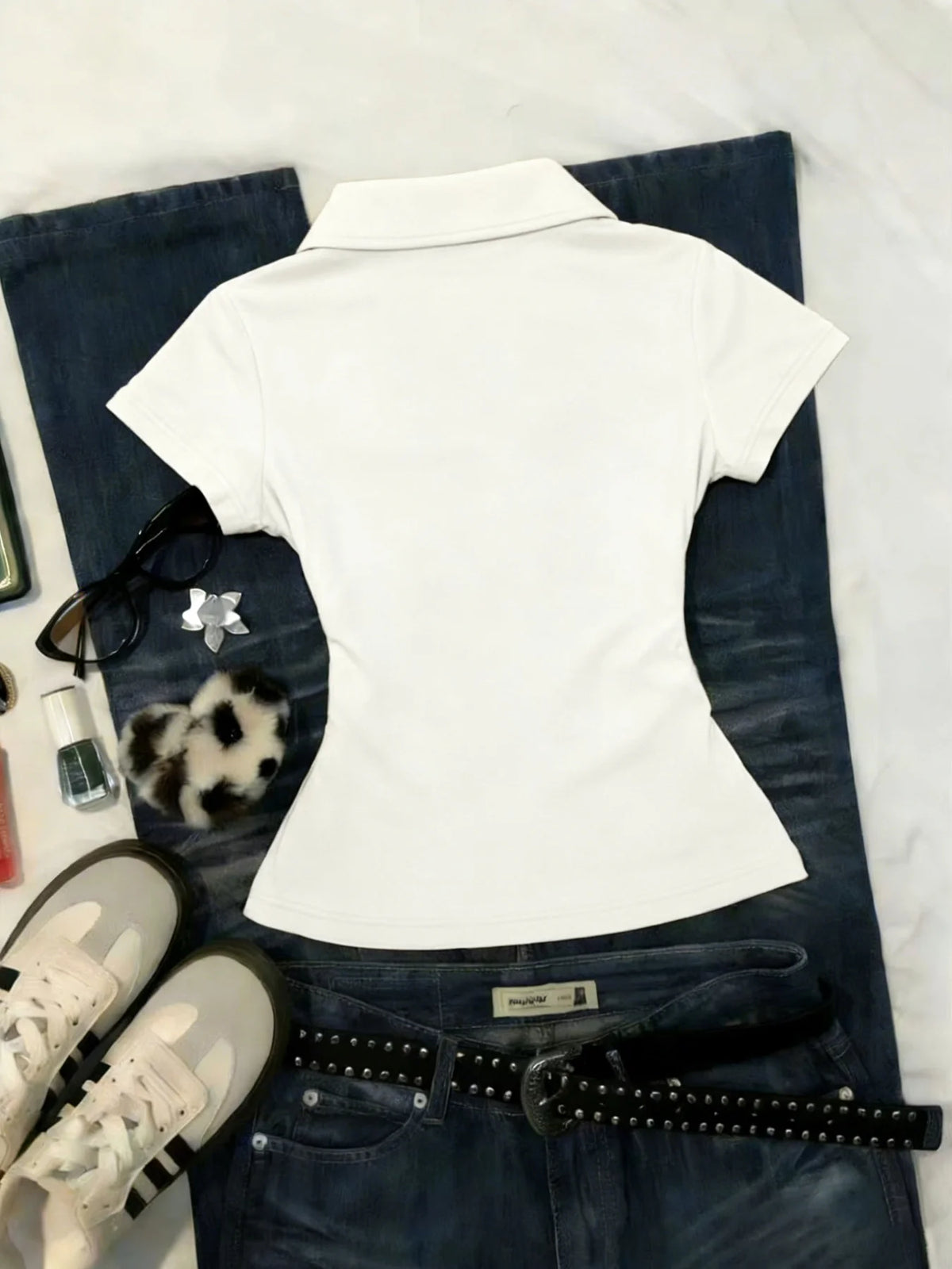 women's short-sleeve top t-shirt with horse emblem print - Matrix-studios.com