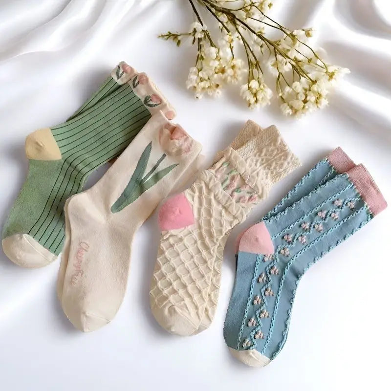 4Pairs Floral Socks Set Women Cute Flower Geometric 3D Textured Ankle Cottagecore Lucky Socks Fashionable Casual Mid Cub Socks - Matrix Studios