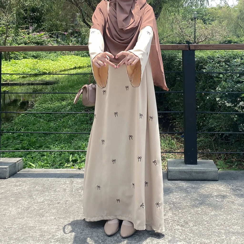 Luxury Dubai Butterfly Embroidery Abaya Muslim Women Modest Dress Islamic Femme Vacation Outfit 2025 Fashion Turkey Kaftan Robe - Matrix-studios.com