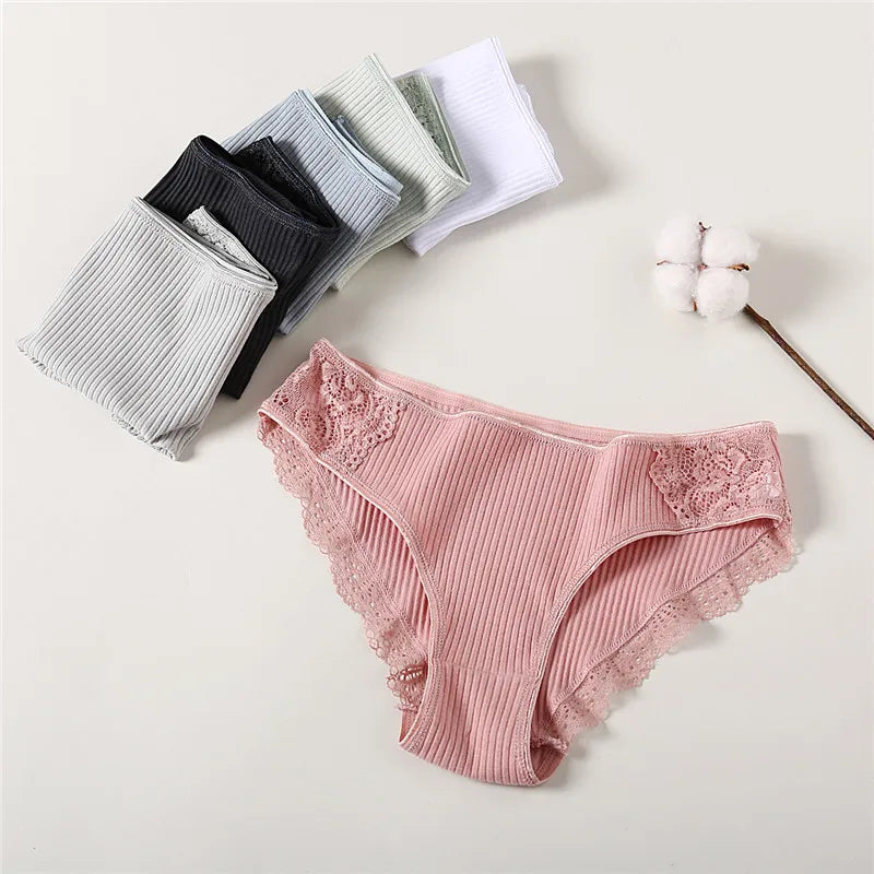 FINETOO 3Pcs/set Women Cotton Panties M-2XL Low-Rise Underwear Trendy Patchwork Lace Briefs Female Soft Underpants Lingerie 2022 - Matrix Studios