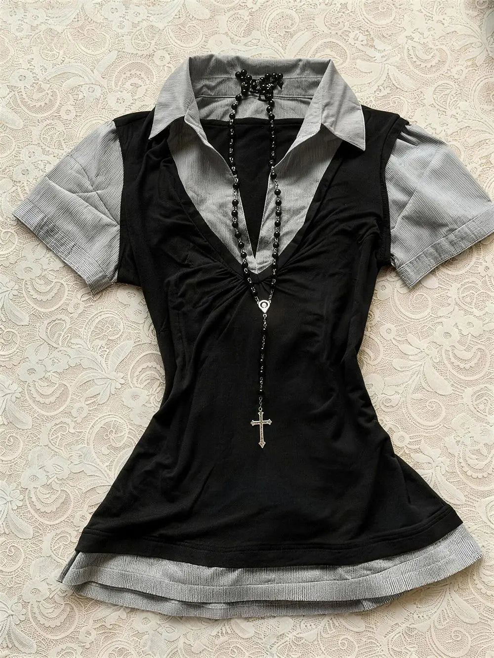 90s Women's Vintage Polos T-shirts Sexy V-neck Streetwear Gyaru Punk 2000s Two-color Tee Sweet Girl Y2k Short Sleeve T shirt emo - Matrix-studios.com