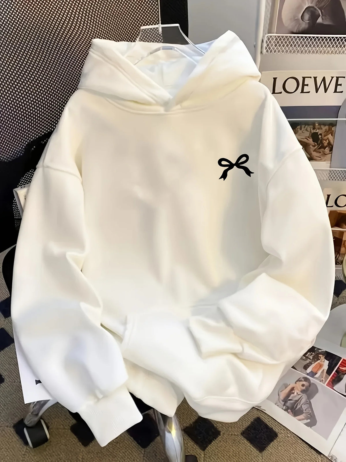 Bow Print Hooded Sweatshirt Women's Bow Print Long Sleeve Hooded Sweatshirt Comfortable Loose Fit Sweatshirt Kangaroo Pocket - Matrix Studios