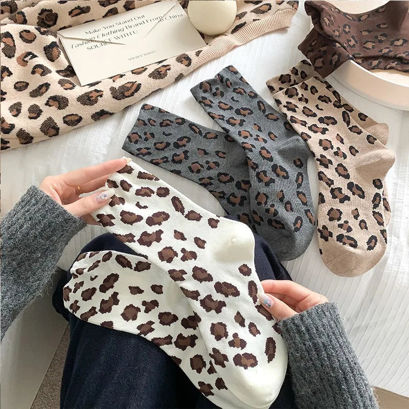 Women Vintage Leopard Print Cotton Crew Socks Soft Breathable Elastic Mid Calf Hosiery Daily Street Casual Socks Autumn Winter - Matrix Studios
