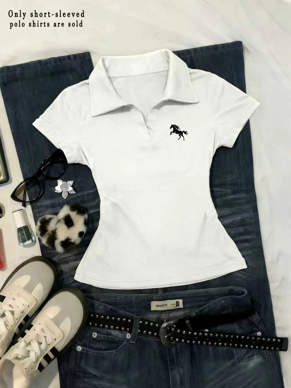 women's short-sleeve top t-shirt with horse emblem print - Matrix-studios.com