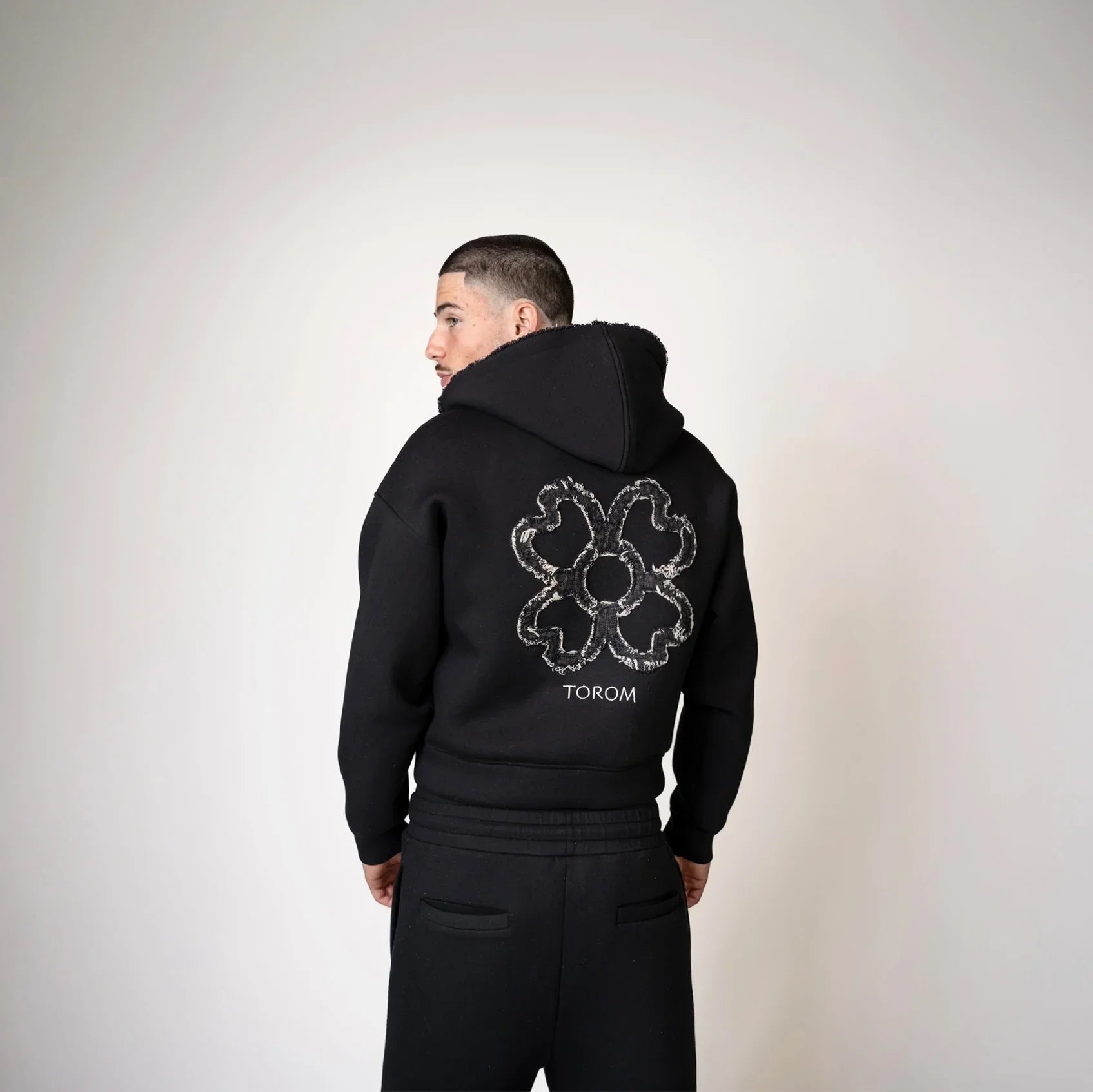 New TOROM Black Applique embroidery Personality Trend Zip Up Hooded Jackets Couple Hip-Hop Streetwear Classic Sweatshirt Men Ins