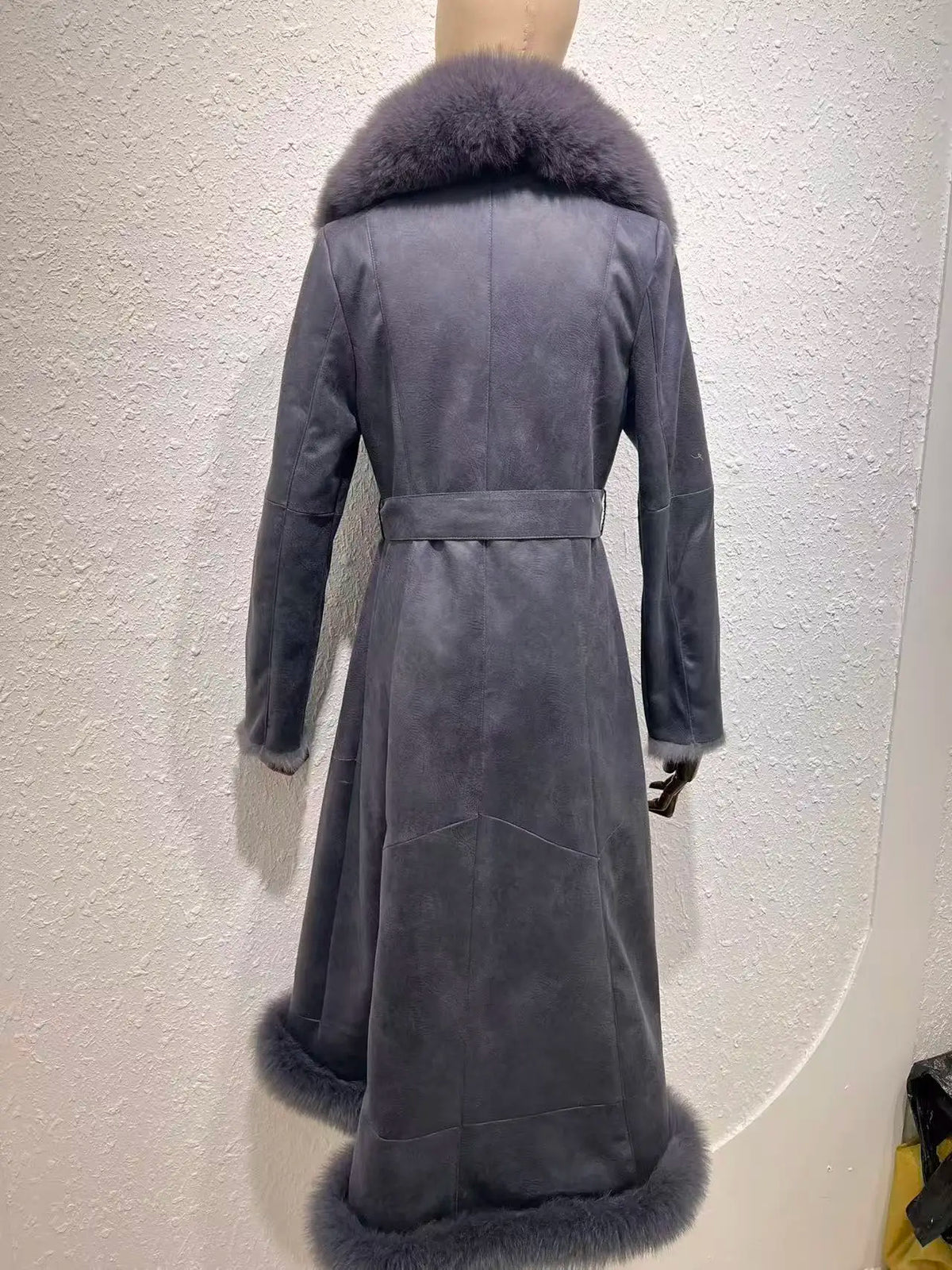 2023 Winter New Rabbit Fur Integrated Women's Coat Long  Genuine Leather Fur Fox Fur Collar Slim Fit Coat - Matrix Studios
