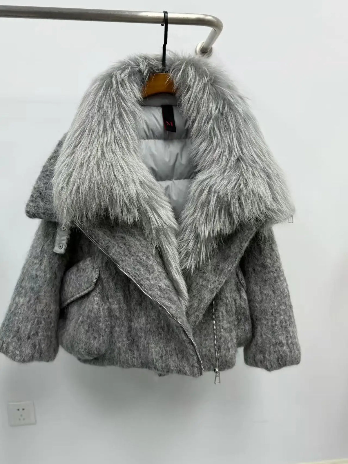 CXFS 2026 New Winter Fashion Wool Coat Splicing Down Jacket Lining With Oversized Fox Fur Collar Thick Warm Women's Coat - Matrix Studios