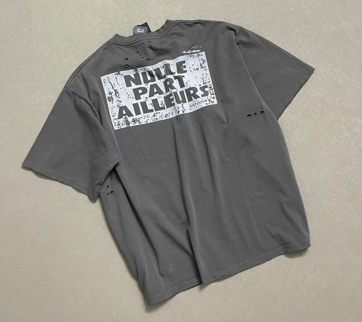 Hole Satoshi Nakamoto Vintage Everywhere Nowhere T Shirt Men Women Best Quality Tee Tops T-Shirt - Matrix-studios.com
