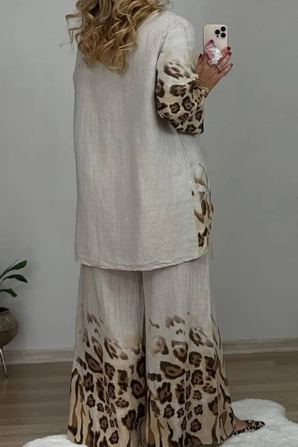 Women Casual Leopard Printed Plus Size Two Piece Pant Set Round Neck Vintage Long Sleeve Matching Set for Autumn 2025