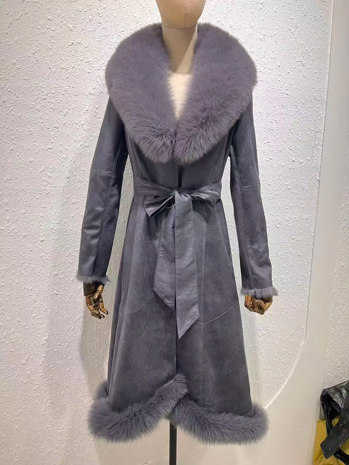 2023 Winter New Rabbit Fur Integrated Women's Coat Long  Genuine Leather Fur Fox Fur Collar Slim Fit Coat - Matrix Studios