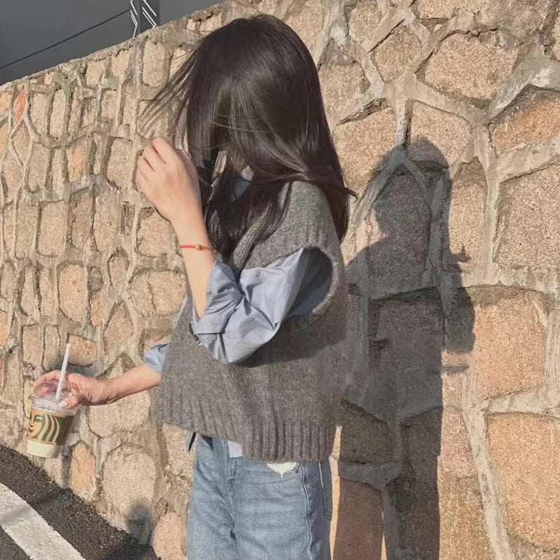 Grey Sleeveless Vest Knitted Vest Women's Autumn and Winter Korean Sweet Style Outerwear Sweater V-neck Casual Knitted Vest - Matrix Studios