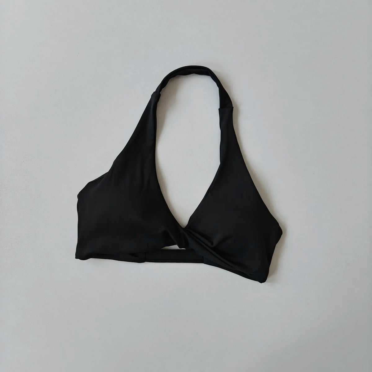 Wire-Free Push-Up Sports Bra for Women, Halter Neck Fitness Bra, Sexy Yoga Top, Sexy Summer Wear - Matrix Studios