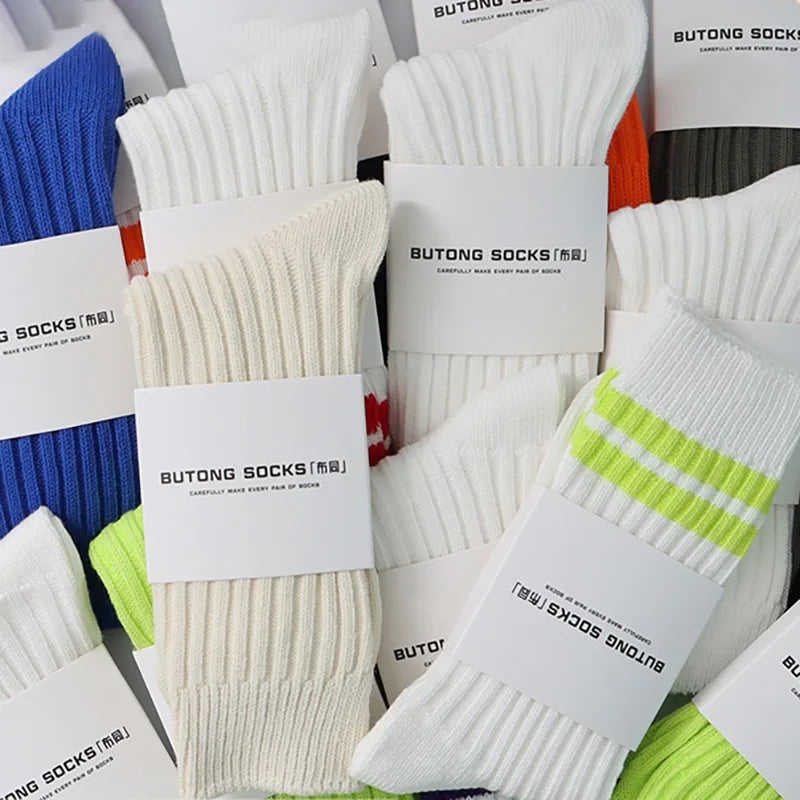 Solid Color Women Middle Tube Socks Candy Color Trend Men Socks Pure Cotton Comfort Retro Thick Lines Winter Socks - Matrix Studios