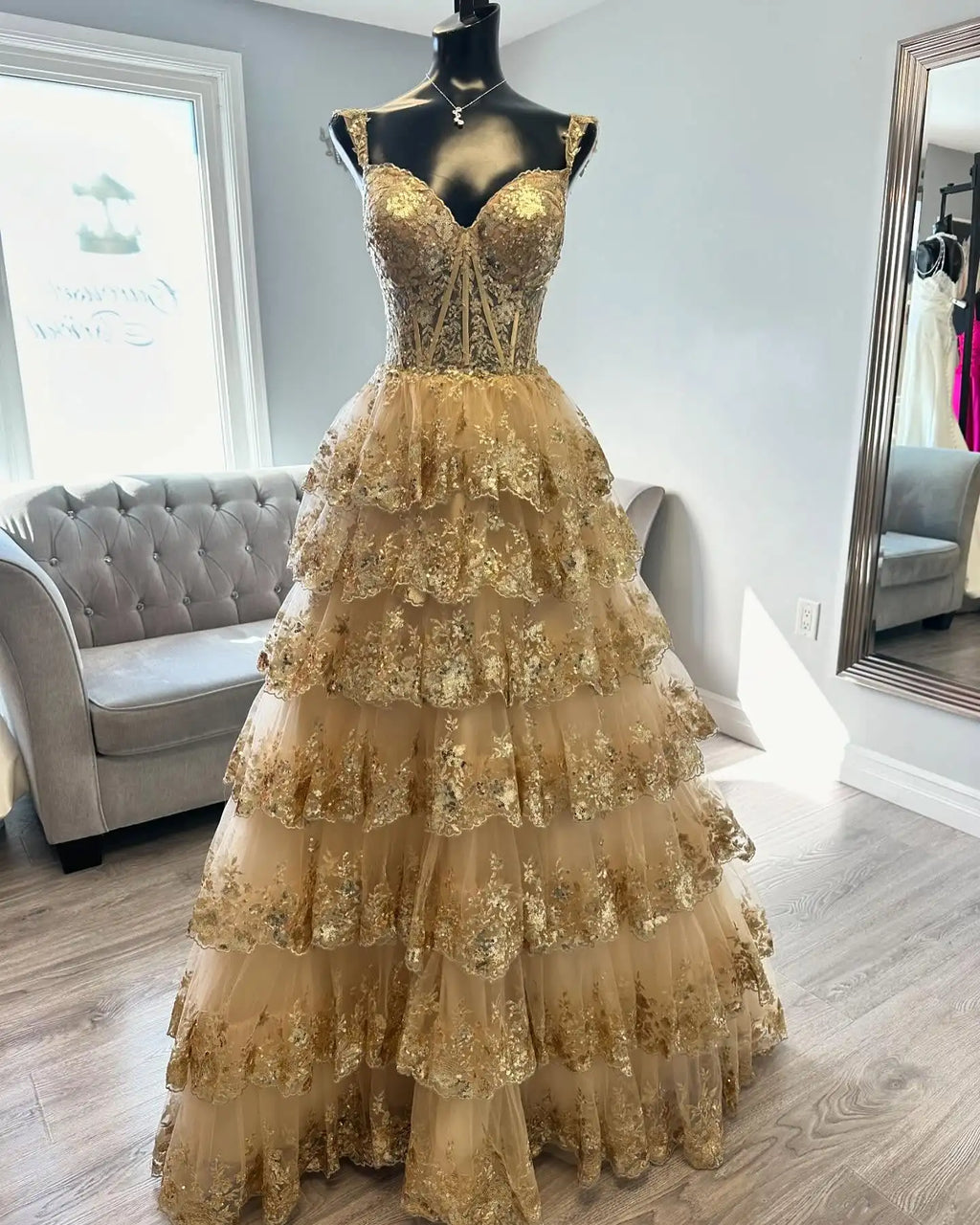 RFYR Puffy Gold Evening Dress Off  Shoulder Vestidos De Noche Sweetheart Layered Prom Dress Appliques Party Dress Customized - Matrix Studios