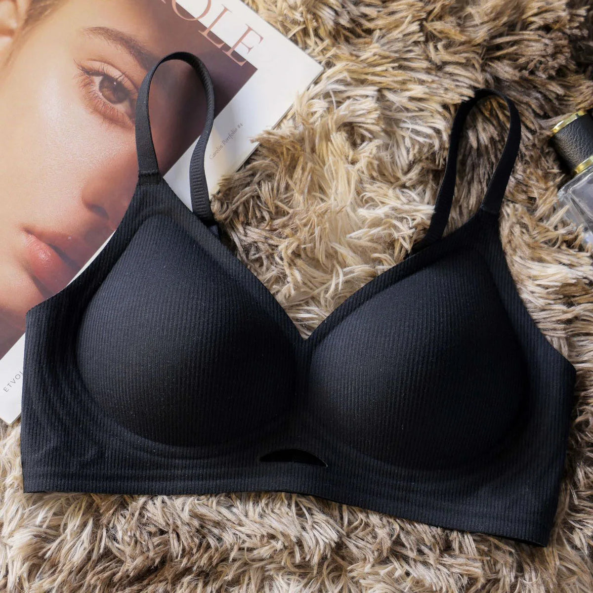 Sexy Seamless Women's Underwear, Wire-free, Hollow, Comfortable, Breathable, Push-up Sports Bra For Women, Thin Section - Matrix Studios