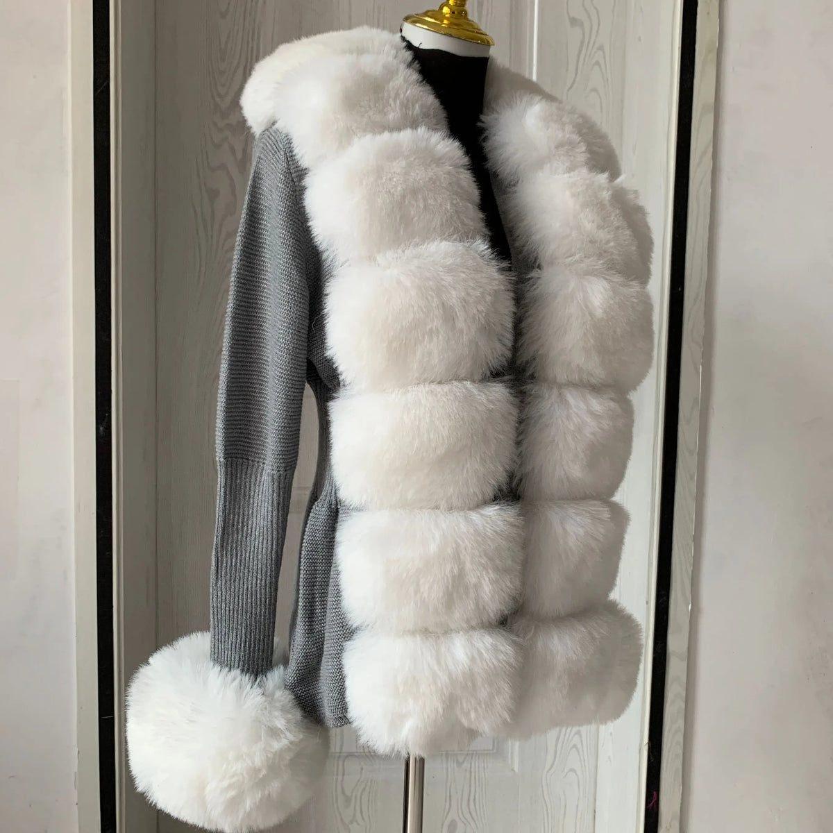 Women Knit Faux Fur Cardigan Spring Autumn Elegant Ladies Fashion Faux Fur Coat Knitted Sweater with Fake Fox Fur Collar - Matrix Studios