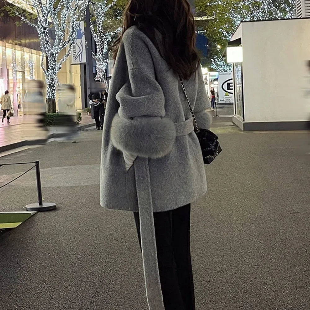 High End Double-sided Wool Strapping Real Wool Fur Coat Women's Removable Cuffs Fox Fur Temperament Cashmere Short Jacket - Matrix Studios
