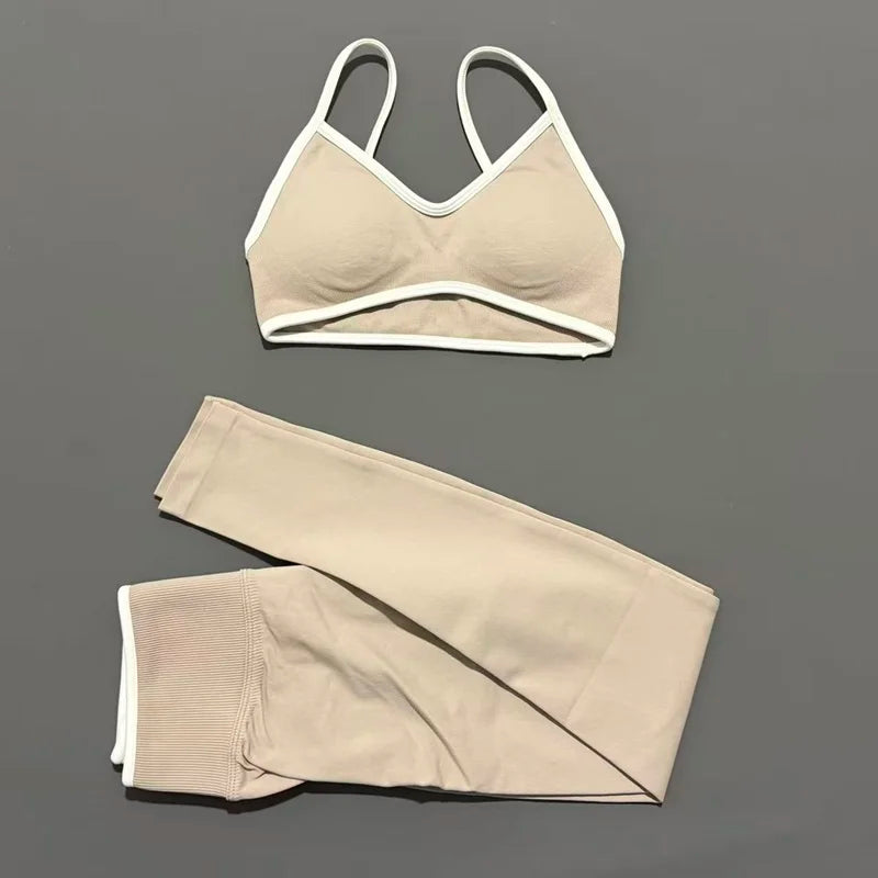 2Pcs HISTELLO Women's Seamless Yoga Fitness Set Ignite Sculpt Scrunch Leggings Strappy Halter Bra Gym Sports Fitness Outfit - Matrix-studios.com