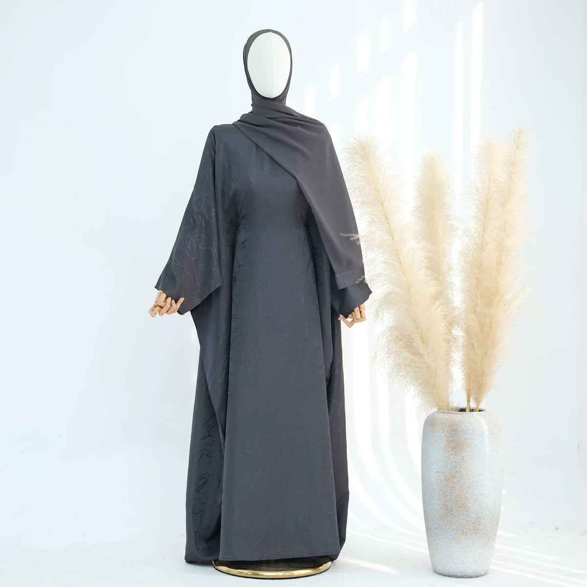 Luxury 2 Piece Muslim Outift Sets for Women Ramadan Dubai Hijab Abaya Dress Islamic Party Kaftan Robe Elegant Turkey Gown 2025 - Matrix-studios.com