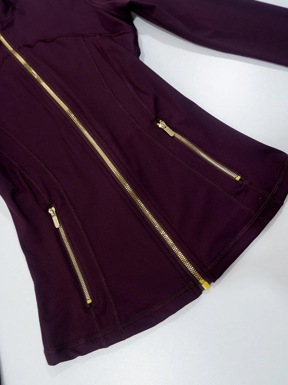 Gold zipper jacket and yoga pants set, sportswear, quick-dry and breathable, slimming and lightweight, tight-fitting - Matrix-studios.com