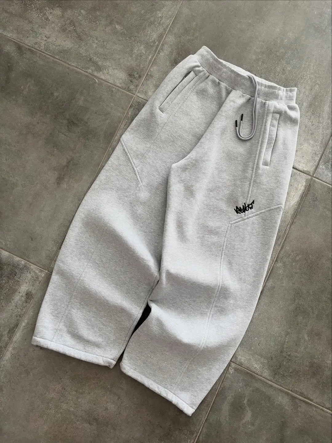 2026 New Autumn/Winter Casual Hoodie Pants Simple Retro Hip Hop American Personalized Fashion Versatile Set Street Trend Sports