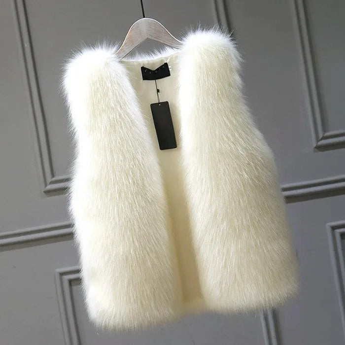 2025 Women's Thickened Warm Fox Fur Vest Spring Autumn Outerwear Cotton Lined Versatile Slimming Faux Fur Backless Tank Top - Matrix Studios