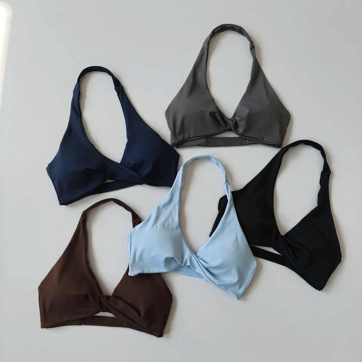Wire-Free Push-Up Sports Bra for Women, Halter Neck Fitness Bra, Sexy Yoga Top, Sexy Summer Wear - Matrix Studios