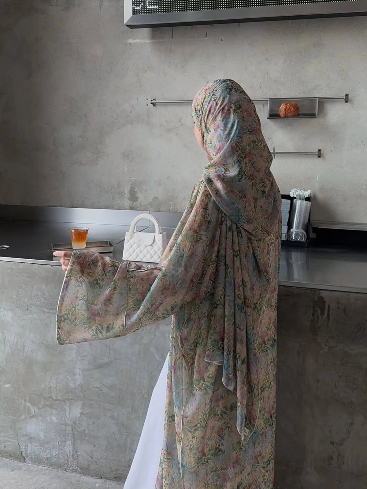 Middle Eastern Elegant Arabic Traditional Cardigan Long-Sleeved Floral Print Abaya Robe with Headscarf - Matrix-studios.com
