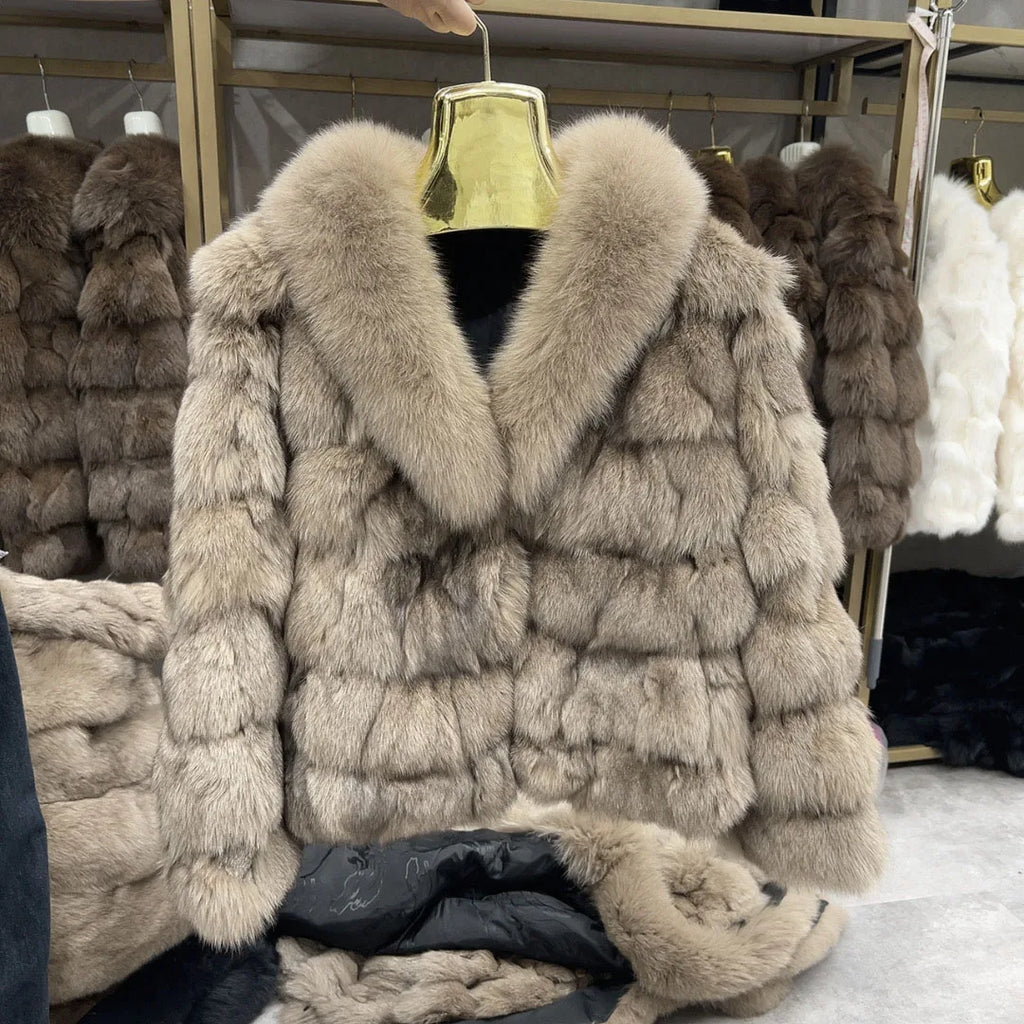 HUA QIU MEI SI Women's Natural Fox Fur Jacket with Fox Collar for Winter Warmth, Short Style Real Fox Fur Leather Jacket - Matrix Studios