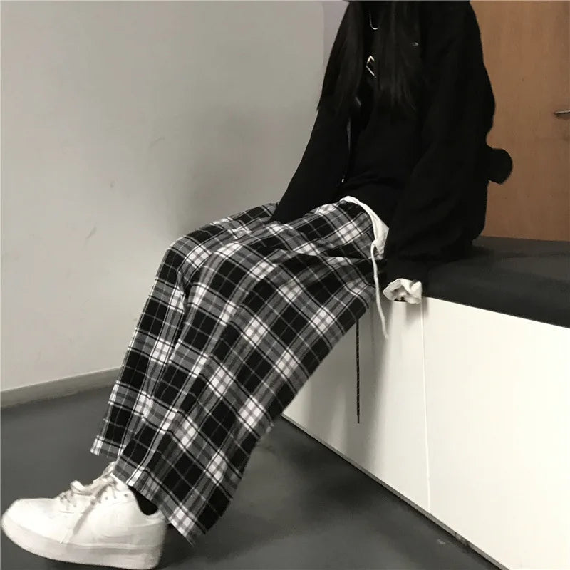 Casual sports pants, fashionable black checkered pants, loose elastic waist pocket, wide leg pants, neutral hip-hop loose pants - Matrix-studios.com