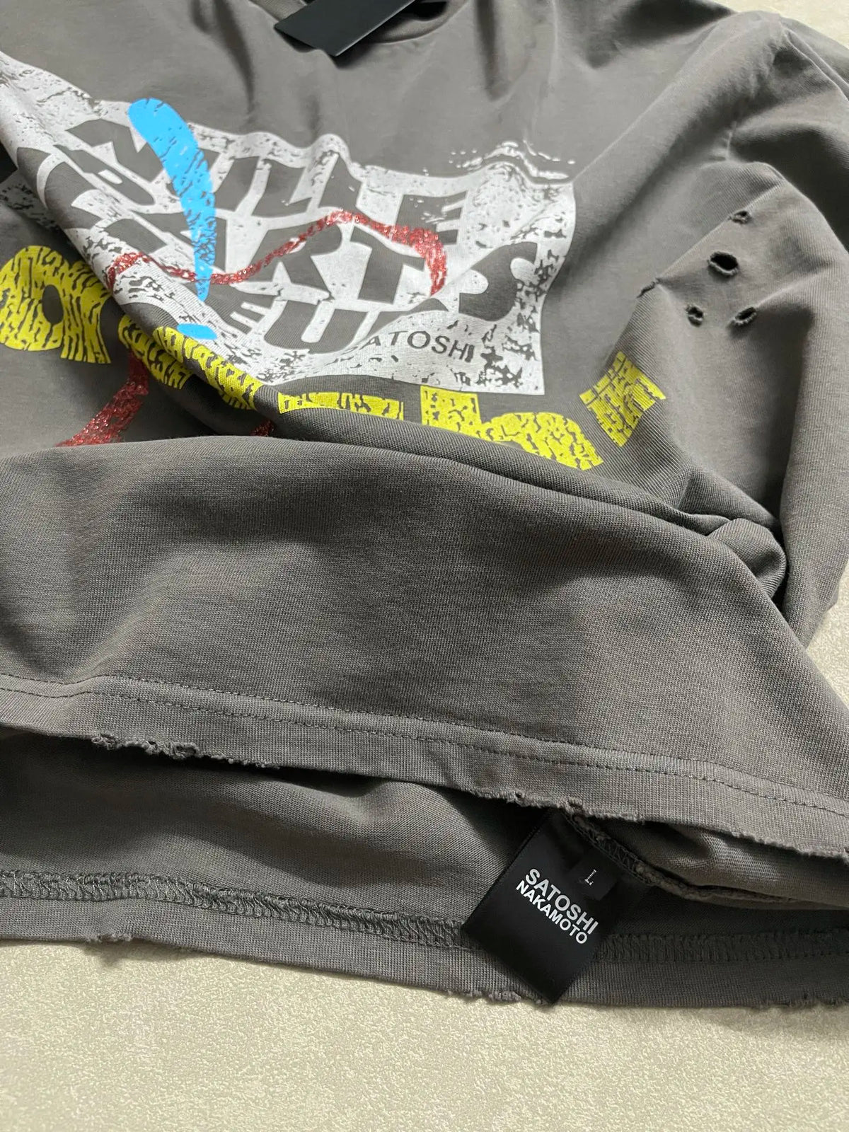 Hole Satoshi Nakamoto Vintage Everywhere Nowhere T Shirt Men Women Best Quality Tee Tops T-Shirt - Matrix-studios.com