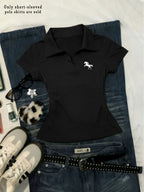 women's short-sleeve top t-shirt with horse emblem print - Matrix-studios.com