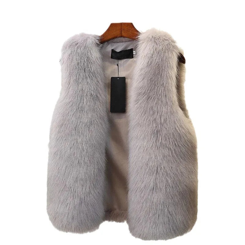 2025 Women's Thickened Warm Fox Fur Vest Spring Autumn Outerwear Cotton Lined Versatile Slimming Faux Fur Backless Tank Top - Matrix Studios
