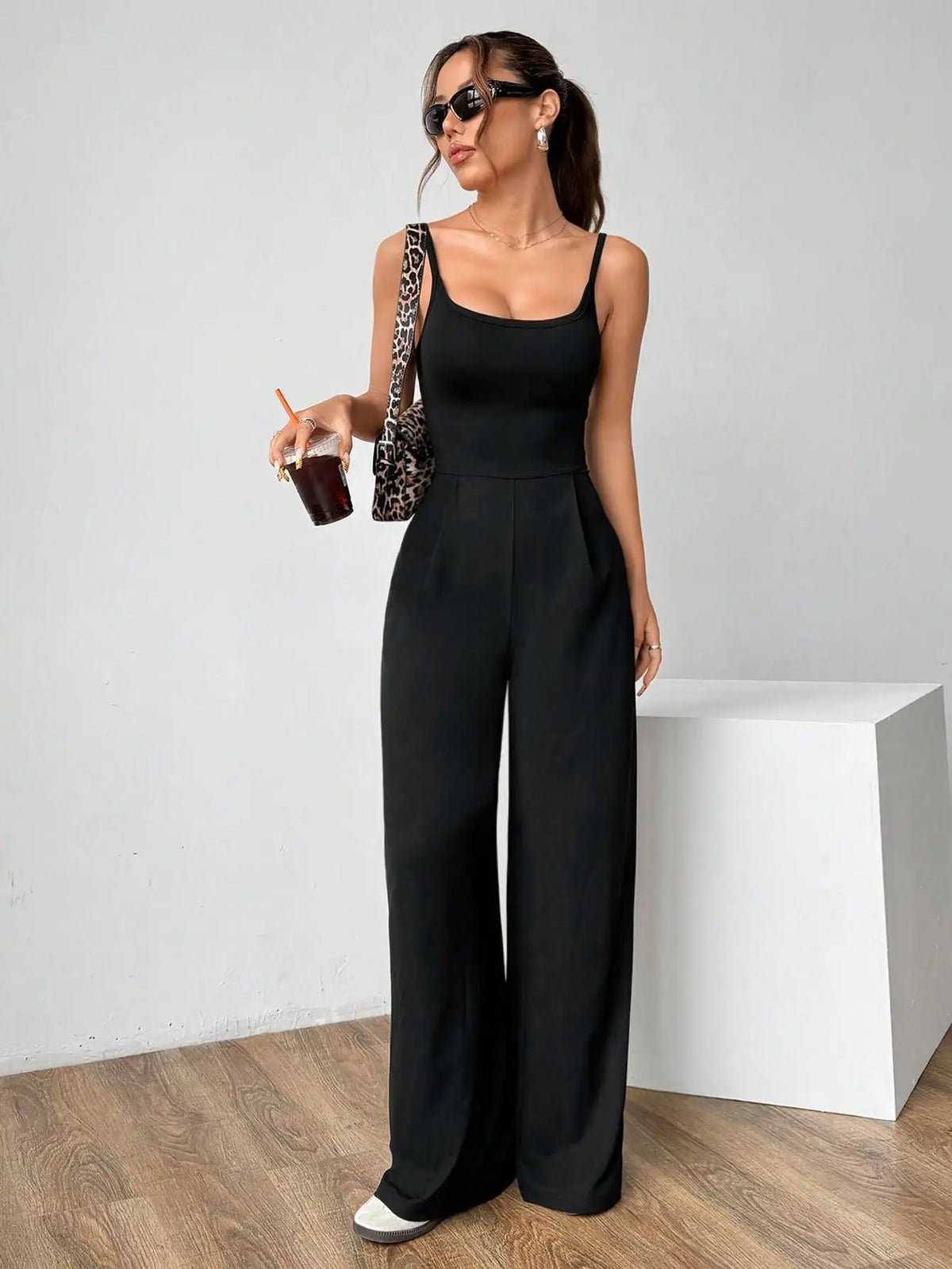 New elegant women's shoulder strap jumpsuit for spring, summer, and autumn - Matrix Studios