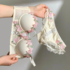 MOYISU Victorian Underwear Set - Delicate Cream Bralette with Floral Stitch, Retro Sweetheart Neckline for Petite Bust Elegance - Matrix-studios.com
