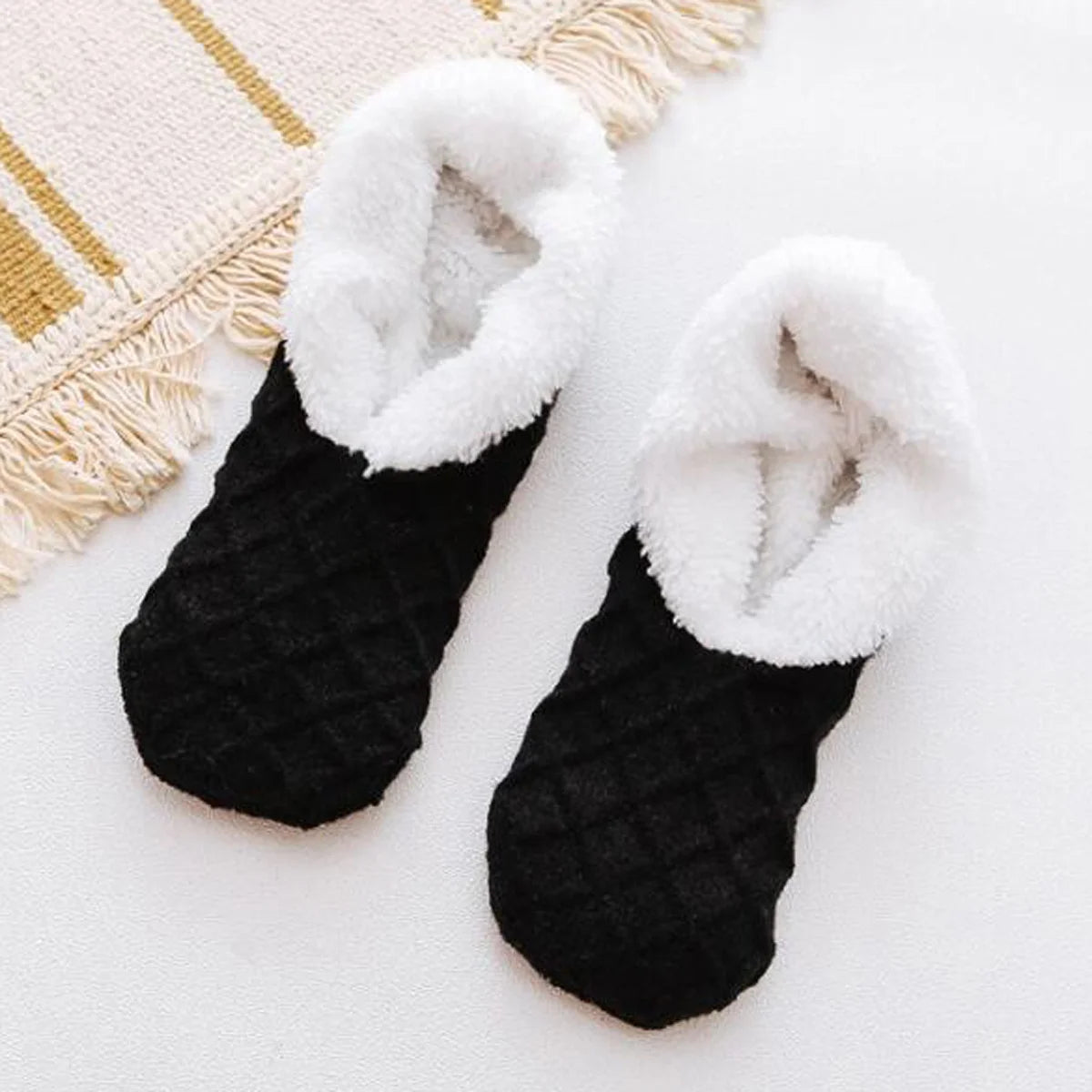 6/5/4/3/2/1Women's Warm Solid Color Floor Socks Non Slip Plush Knitted Coral Fleece Socks No Show Socks - Matrix Studios