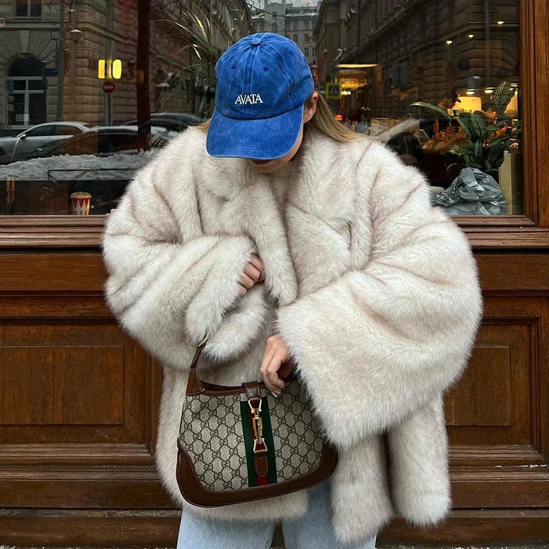 Neo Mint 2024 Winter Ins Hot Fashion Girls Oversized Gradient Fur Coat Women Thick Warm Outerwear Fluffy Faux Fox Fur Jacket - Matrix Studios