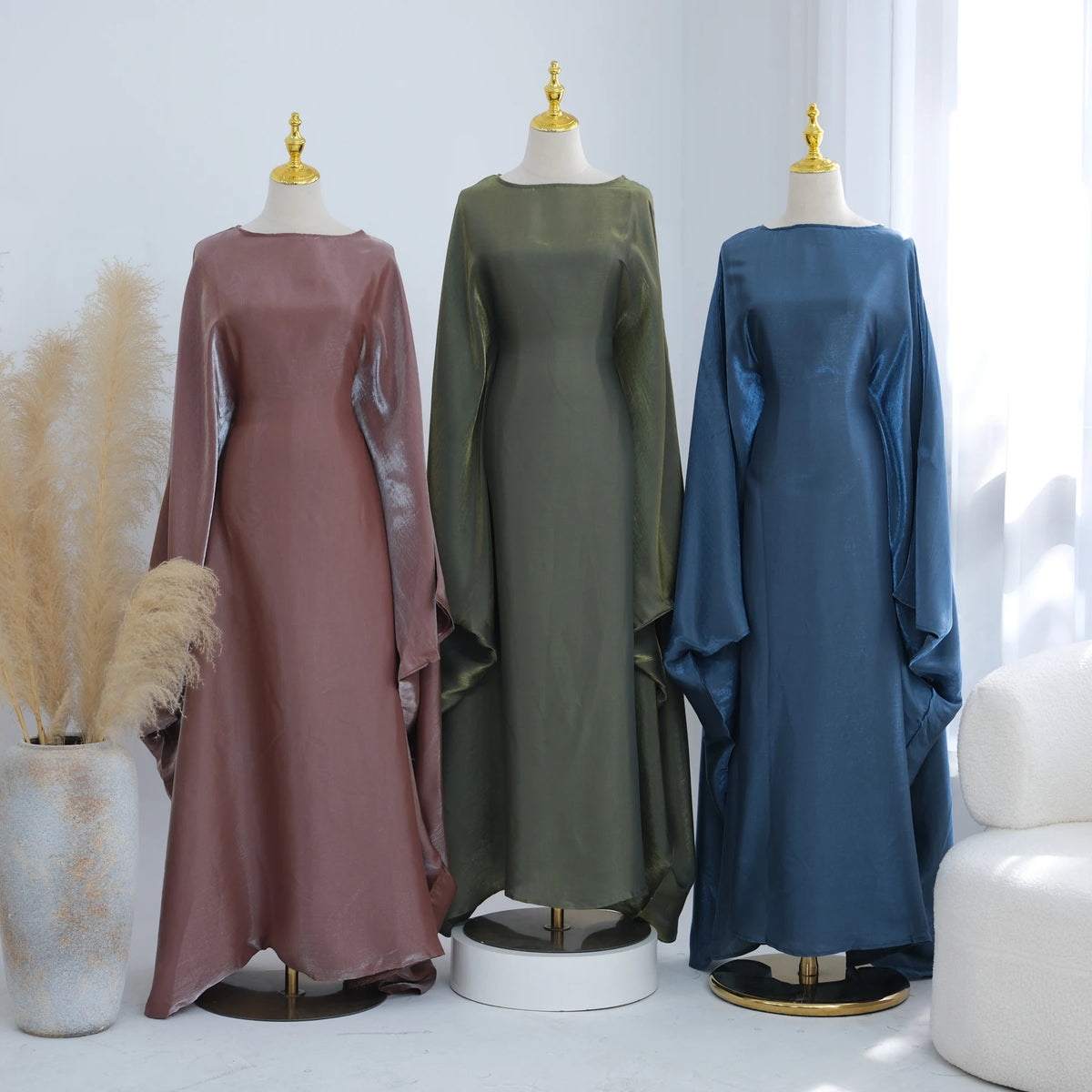 Ramadan Eid Evening Party Shiny Kaftan Dress for Women, Butterfly Sleeves Round Neck Muslim Women Abaya Dubai Islamic Clothing - Matrix-studios.com