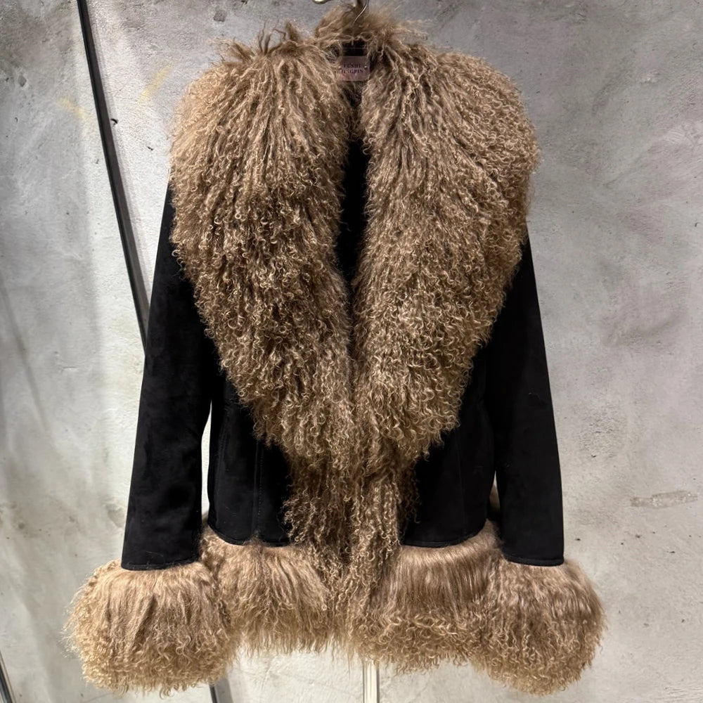 Sheep Fur Leather Coats Women Winter Luxury Mongolian Fur Leather Jackets with Long Sleeve with Natural Mongolian Fur 7251 - Matrix Studios