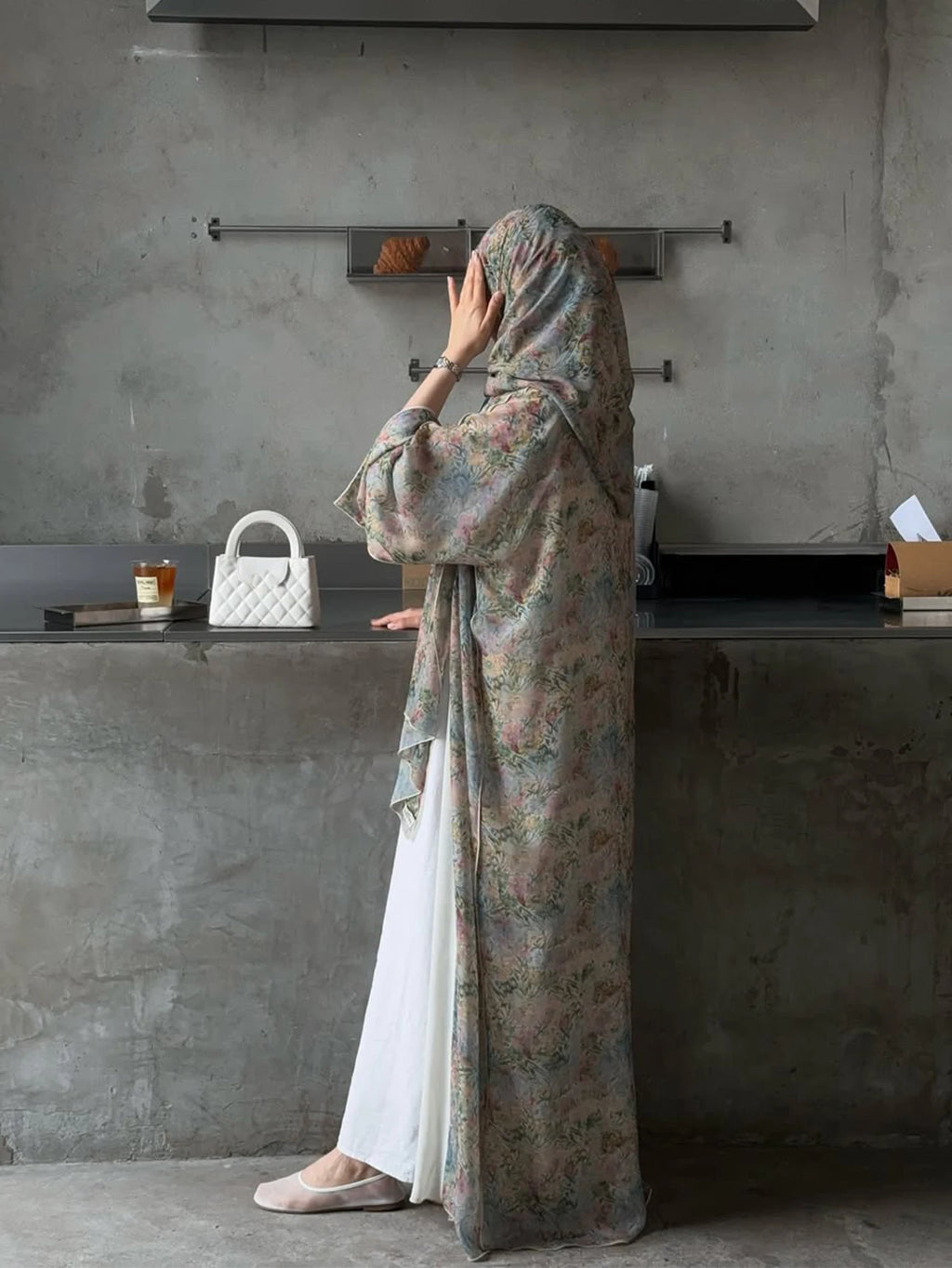 Middle Eastern Elegant Arabic Traditional Cardigan Long-Sleeved Floral Print Abaya Robe with Headscarf - Matrix-studios.com