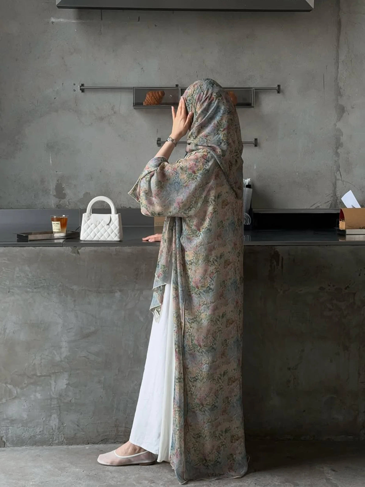 Middle Eastern Elegant Arabic Traditional Cardigan Long-Sleeved Floral Print Abaya Robe with Headscarf - Matrix-studios.com